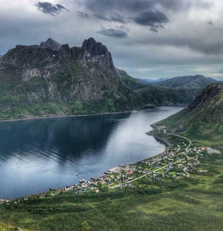 Ferienwohnung Fjordgard Leilighet A Exterior foto